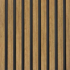 Panel decorativo de listones de madera y fondo negro, ideal para paredes modernas.