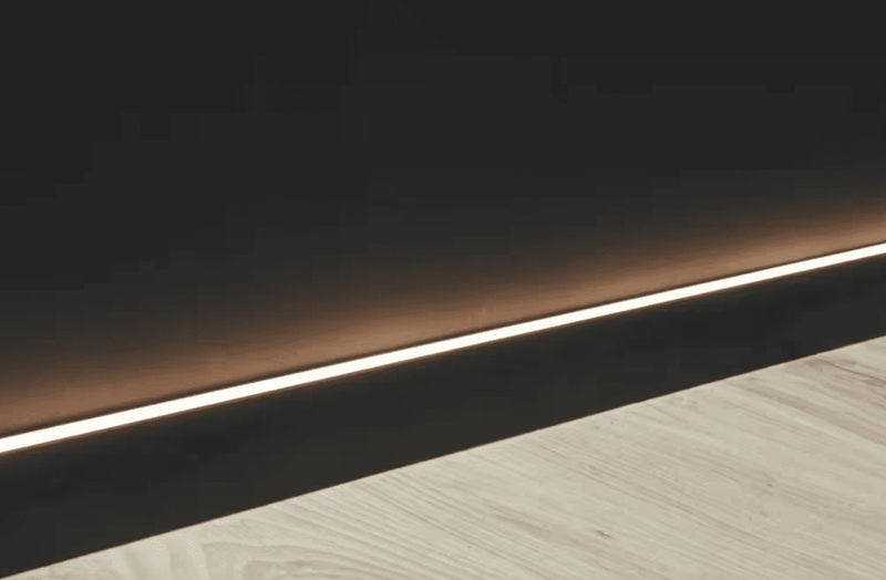 Rodapié para LED 8cm IL10 Negro-zoom-