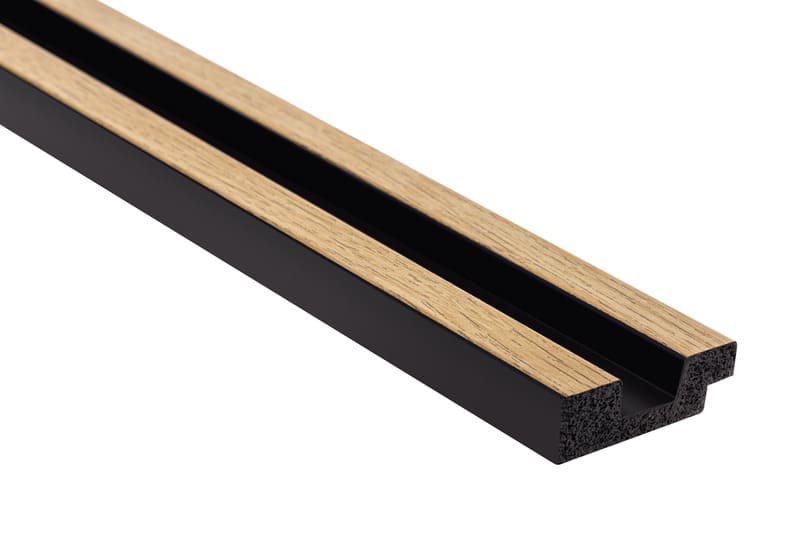 Perfil decorativo de madera y negro para pared o suelo, diseño moderno y ranura central.