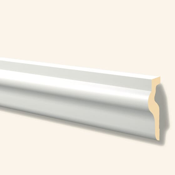 Moldura decorativa para exterior color blanco con acabado liso y perfil clásico