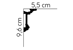 Perfil de moldura decorativa con medidas 9,6 cm x 5,5 cm en sección.